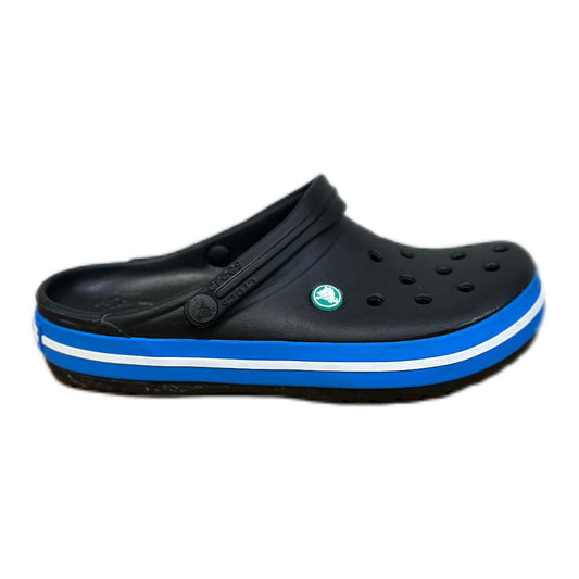 Crocs Crocband noir et bleu avec un trait blanc