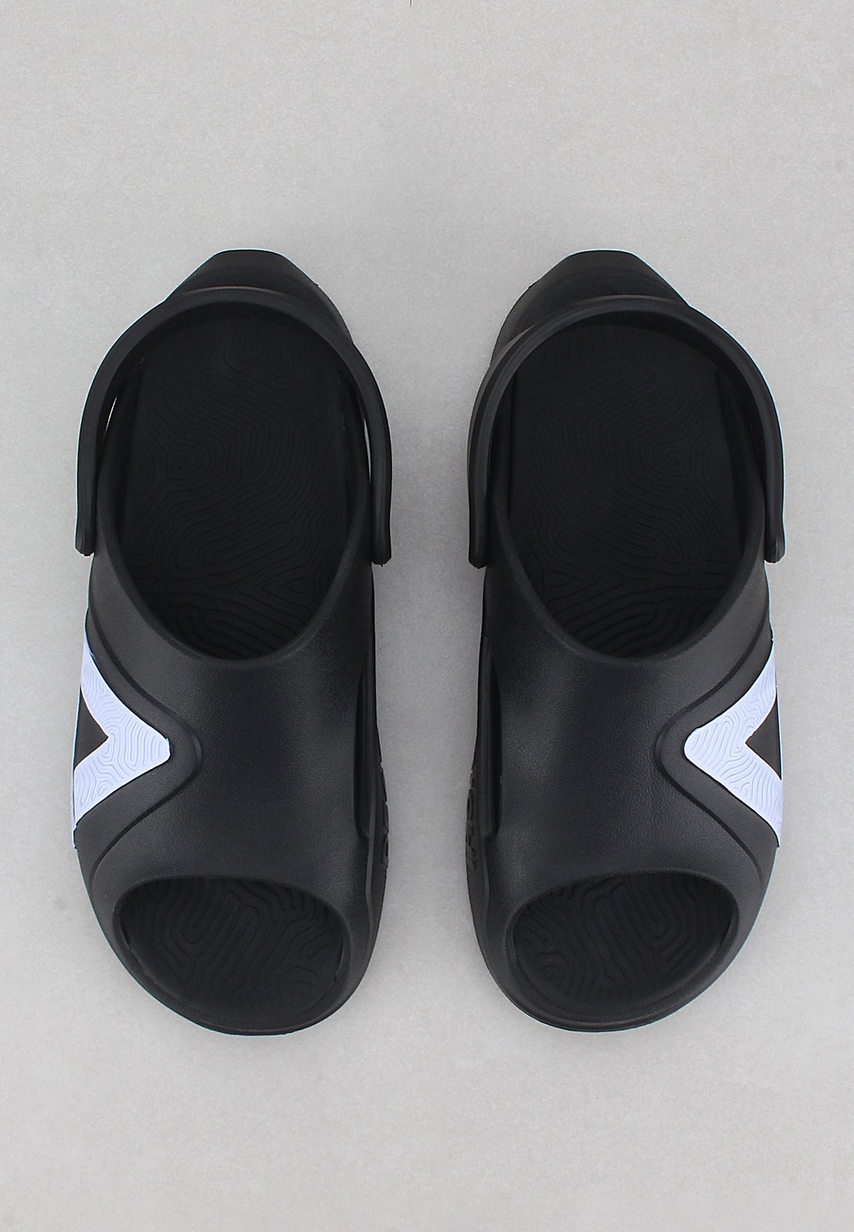 صندل رياضي بيك