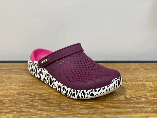 CROCS Violet et rose et blanc moucheté