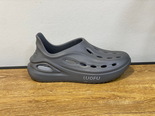 صندل LUOFU باللون الرمادي