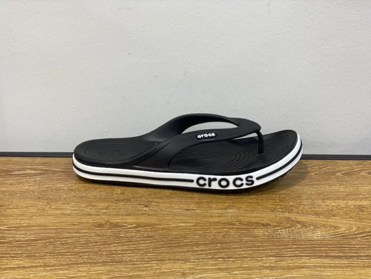 Claquette Crocs noir et blanc