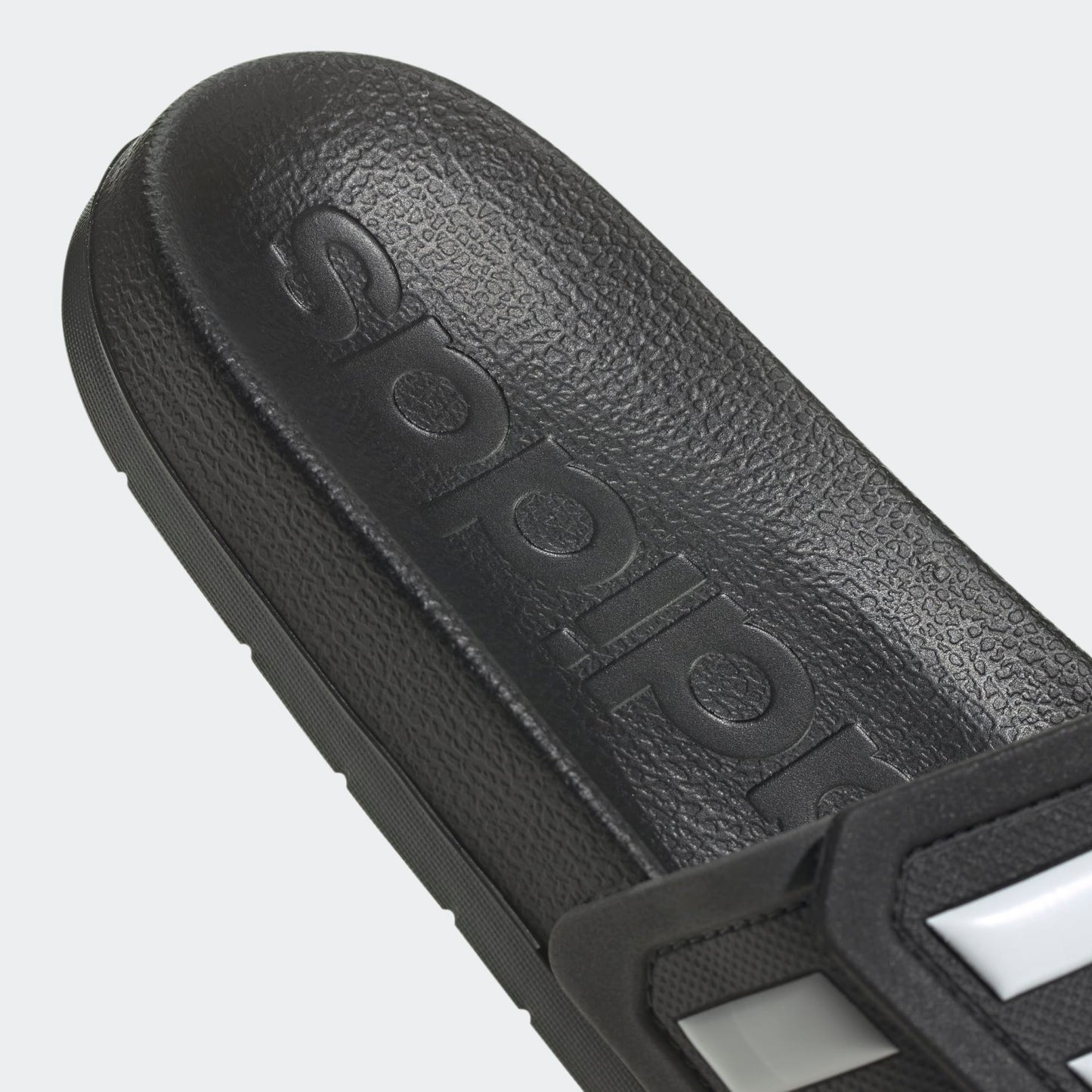 ADILETTE TND