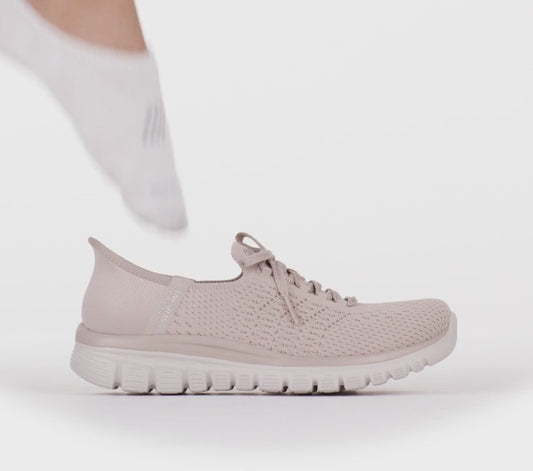 GRACEFUL - FIRST BLUSH