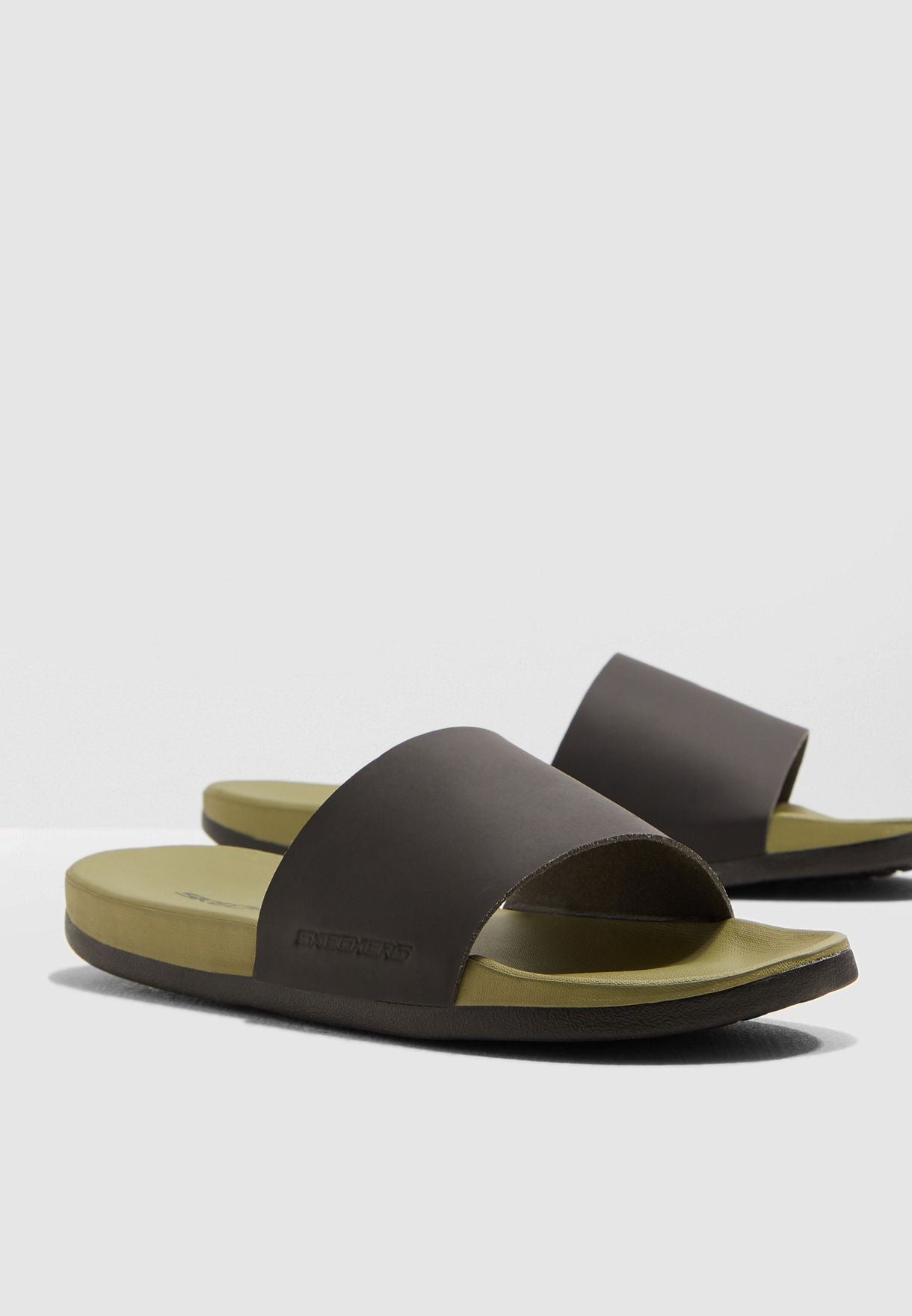 Skechers Gambix Slides
