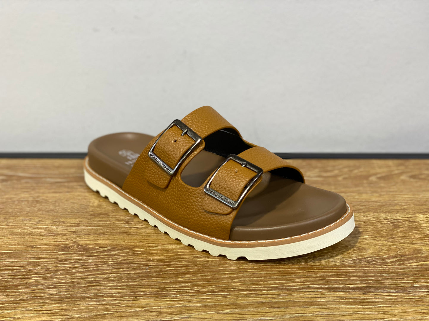 BRUNELLO CUCINELLI 2 boucles marron
