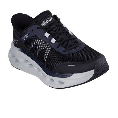 MAX CUSHIONING GLIDE-STEP