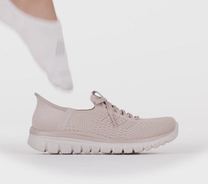 GRACEFUL - FIRST BLUSH
