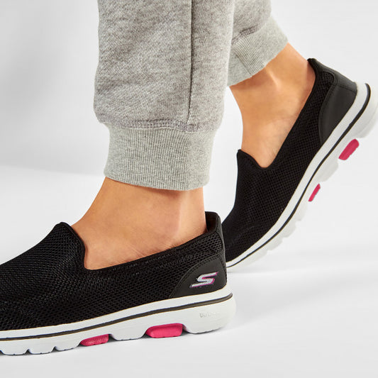 GO WALK 5 [15901BKHP]