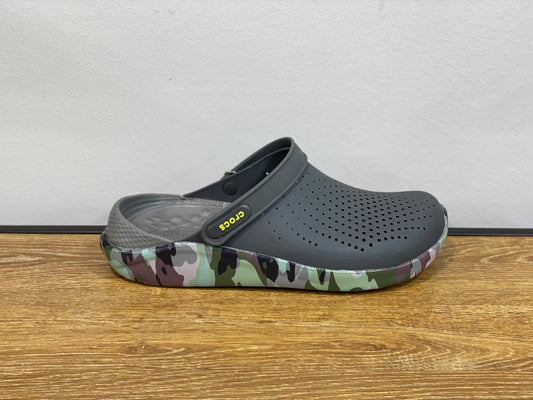 CROCS GRIS ET PARA